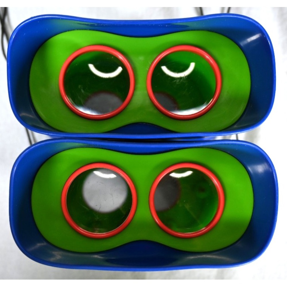Educational Insights GeoSafari Jr Kidnoculars Kids Binoculars Set of 2 - Picture 3 of 5